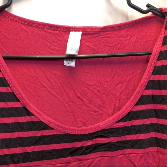 LuLaRoe Classic T Size XL, pink with black stripes - Picture 3 of 9